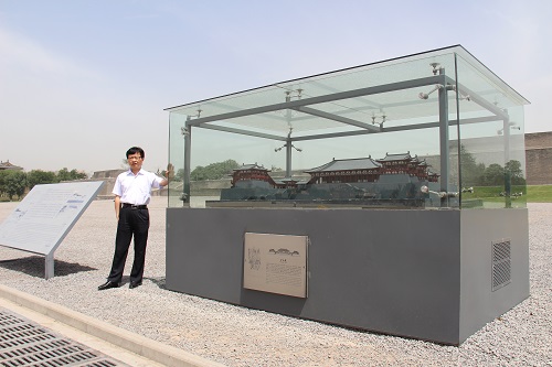 38a6091ae84a4eb9980bf419bcad1de9.jpg 20200716-亚洲在线
网站简历照片-赵彦军zyj20200716.JPG